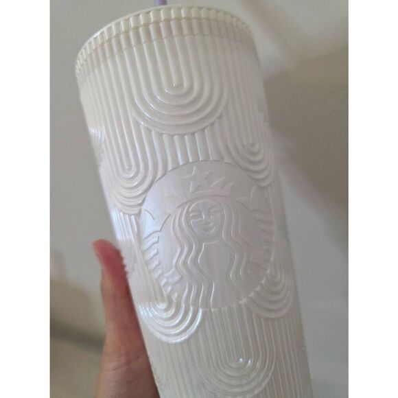 Starbucks 2023 White Pearl Shell Mermaid Siren Scales Cold Cup Tumbler 24oz - Picture 2 of 6